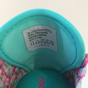 skechers duralite memory foam